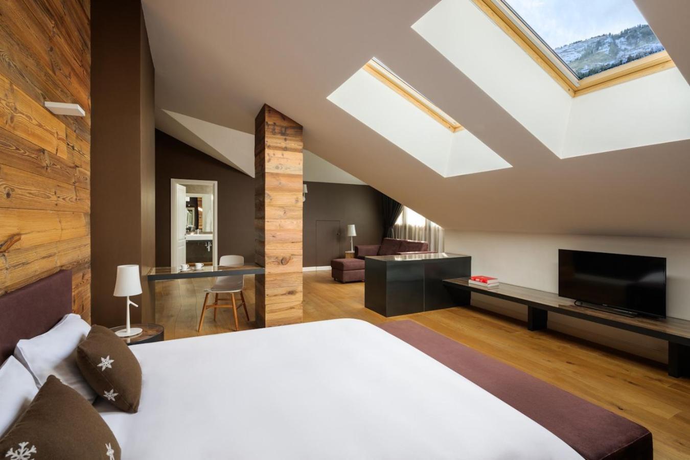 Montana Lodge & Spa, By R Collection Hotels 拉蒂勒 外观 照片