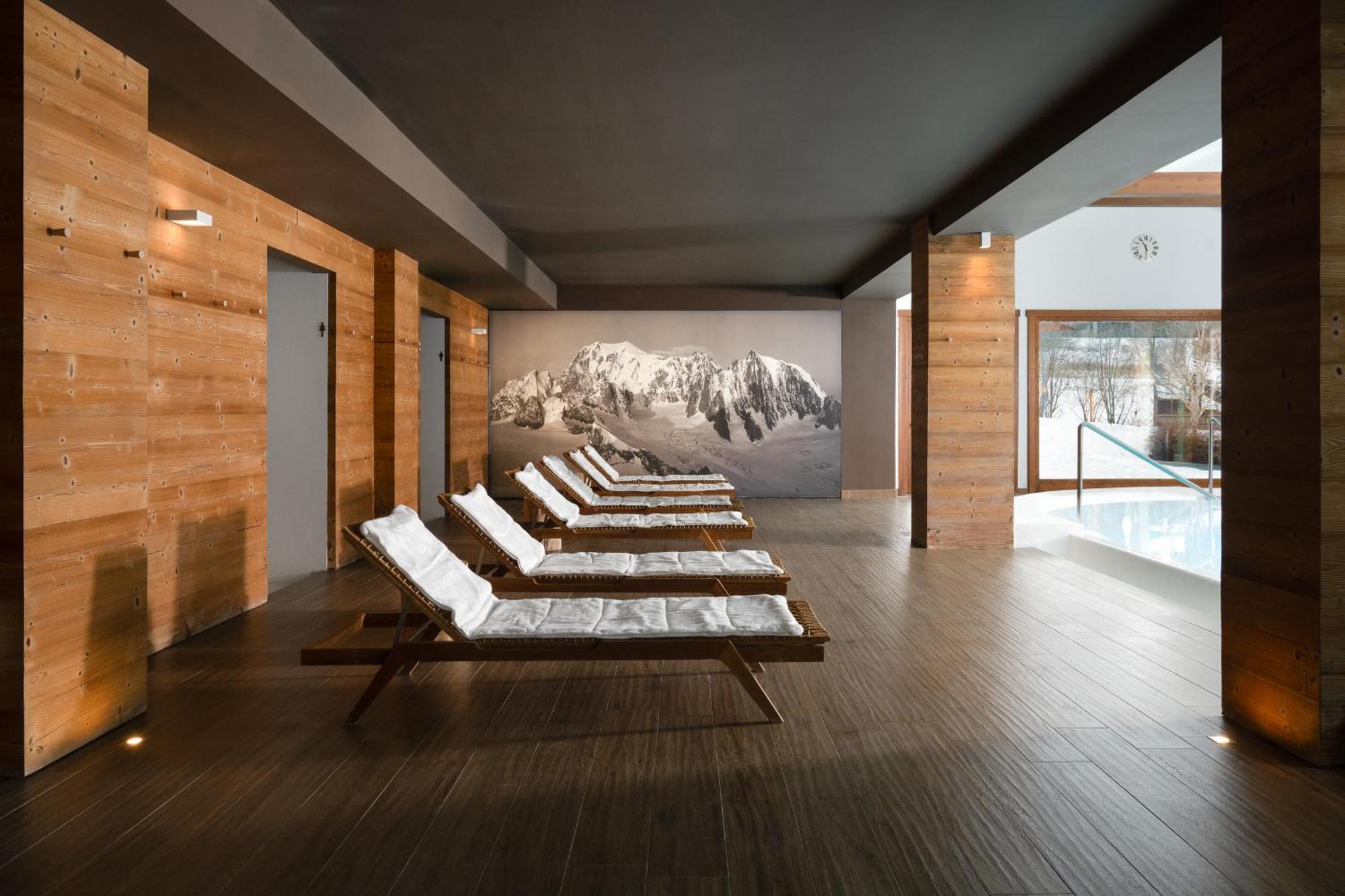 Montana Lodge & Spa, By R Collection Hotels 拉蒂勒 外观 照片